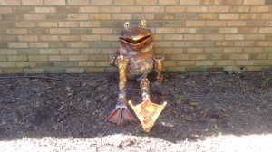 coastal flats frog sculpture 