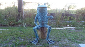 golf frog seated 2014